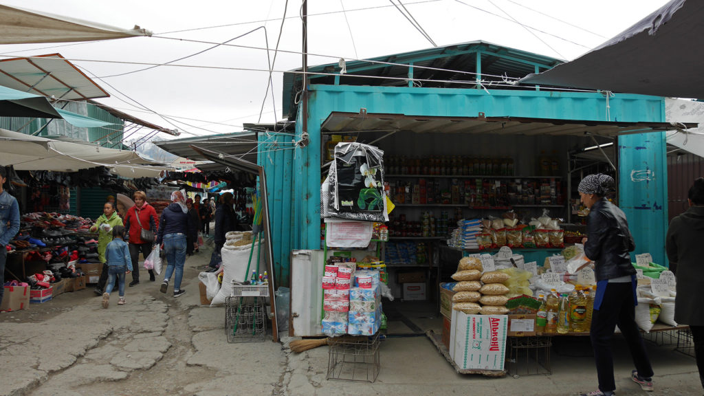 Also most of the containers at the bazaar were turquoise