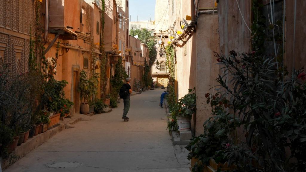  There was plenty of space to roll around on the peaceful Old Town alleys