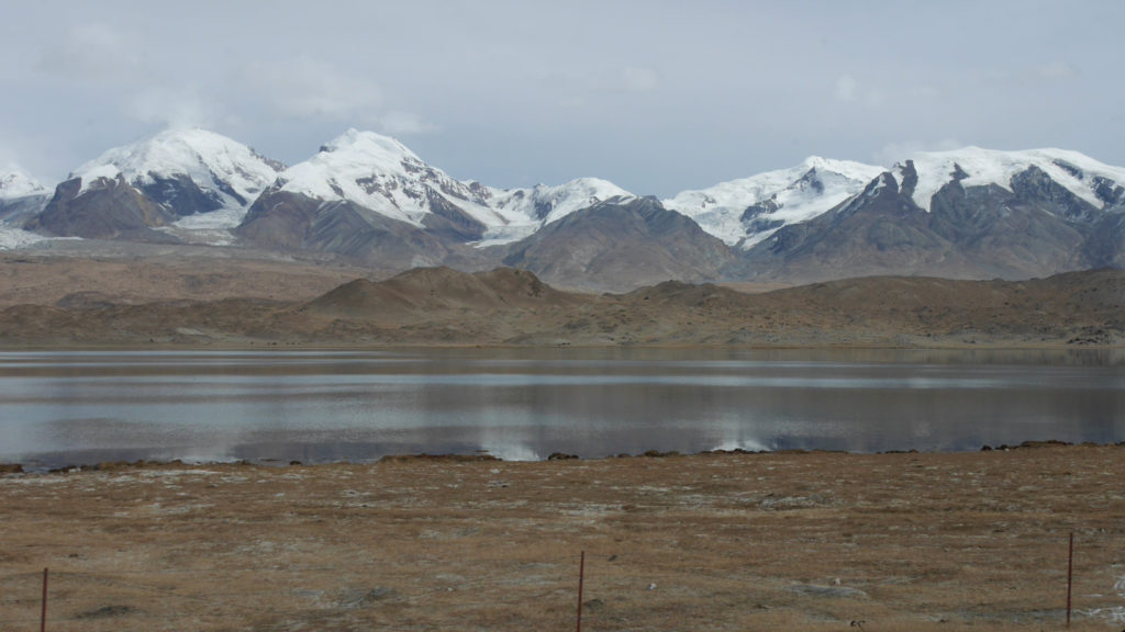 The Karakul Lake