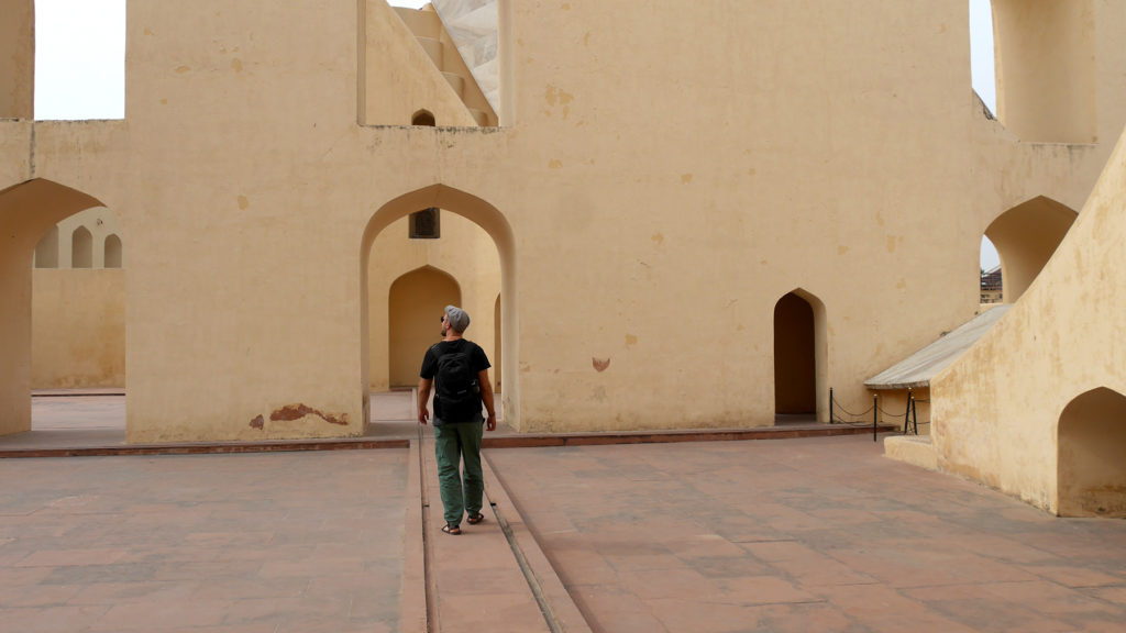 Walking inside the sundial