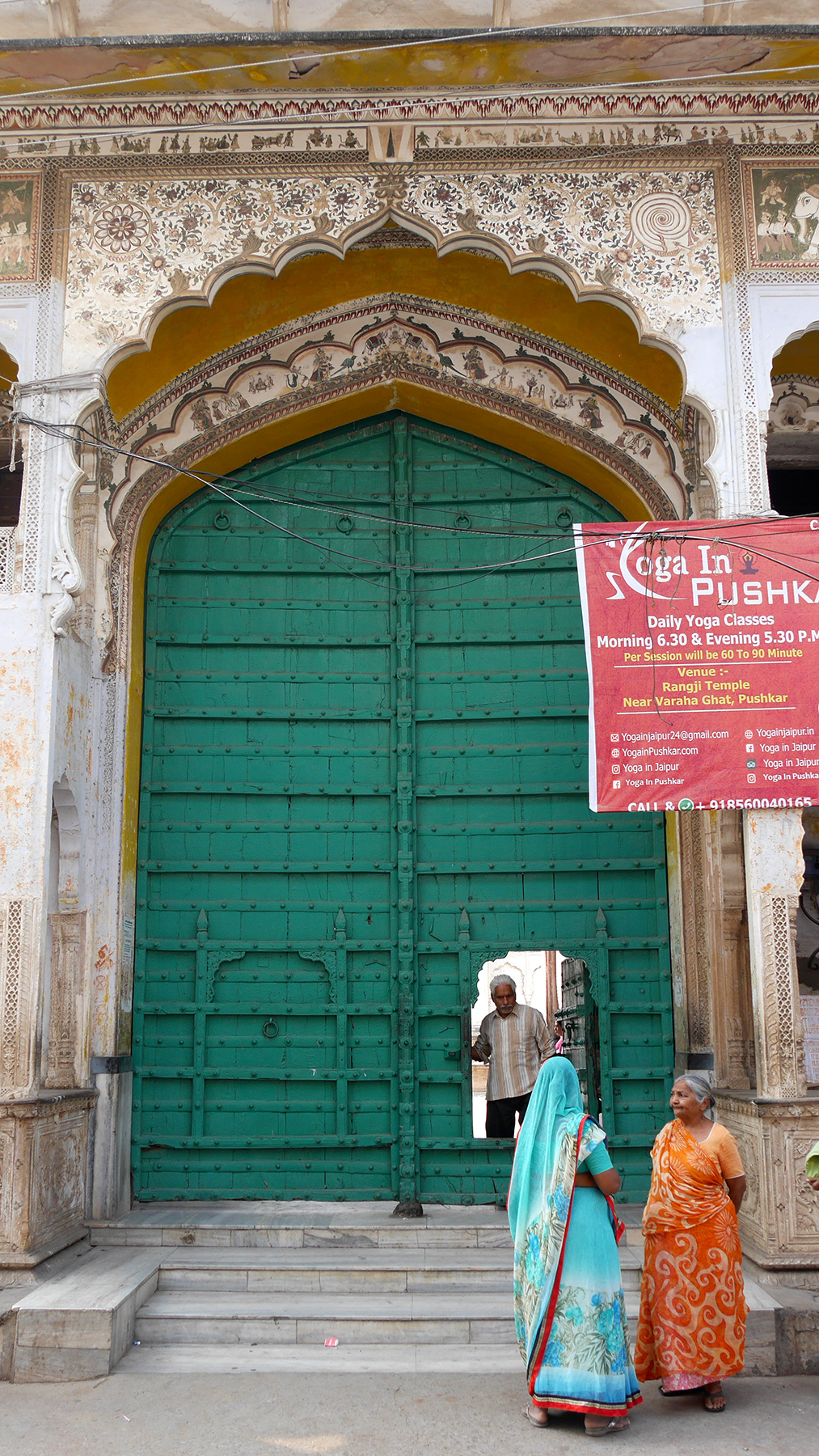 The beautiful door leading to Rangji temples yard