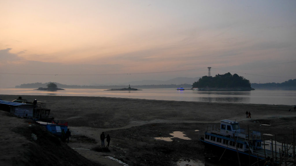 Die Insel mit dem Umananda Tempel