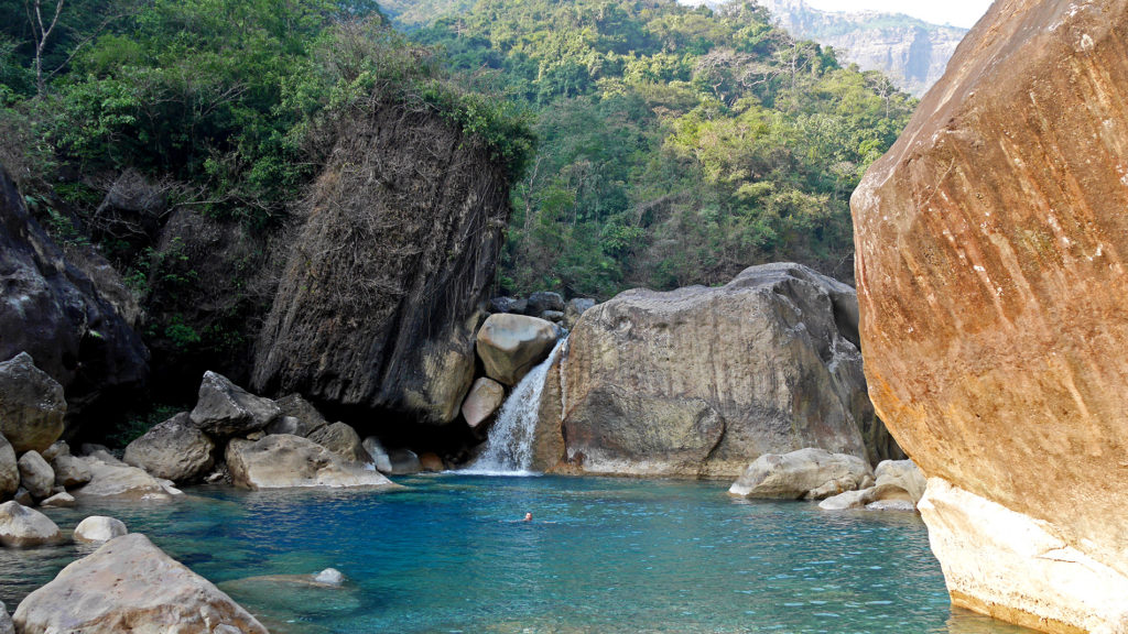 Seri had a dip in one of the pools on our way back