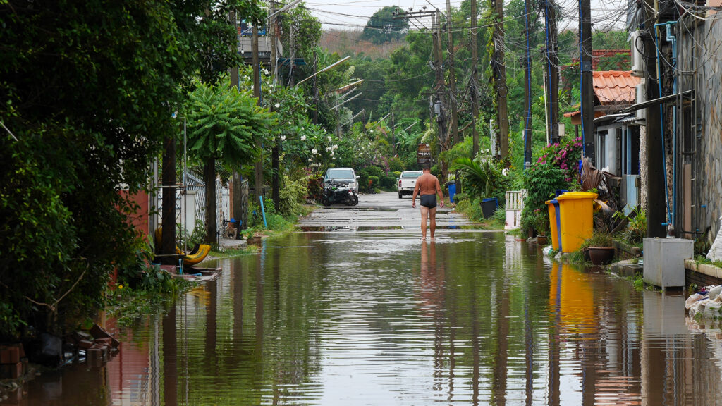 The next day some streets looked like this